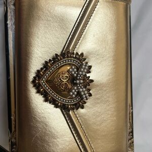 Authentic Dolce and Gabbana bag belt, gold, excellent condition